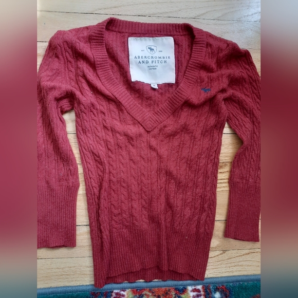 abercrombie kids Rabbit & Wool Cable Knit Sweater - Picture 1 of 4